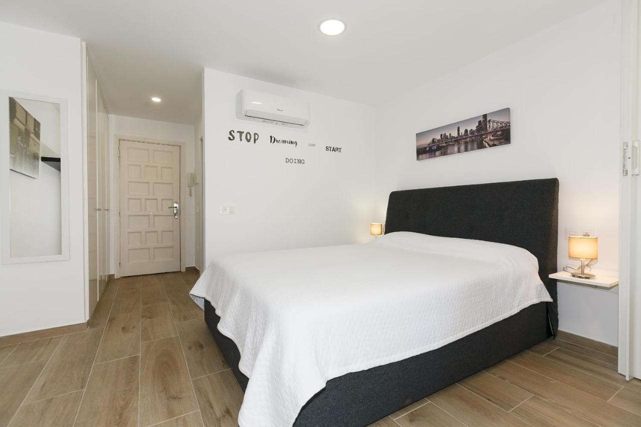 Uhc Alboran Apartments Salou Ngoại thất bức ảnh