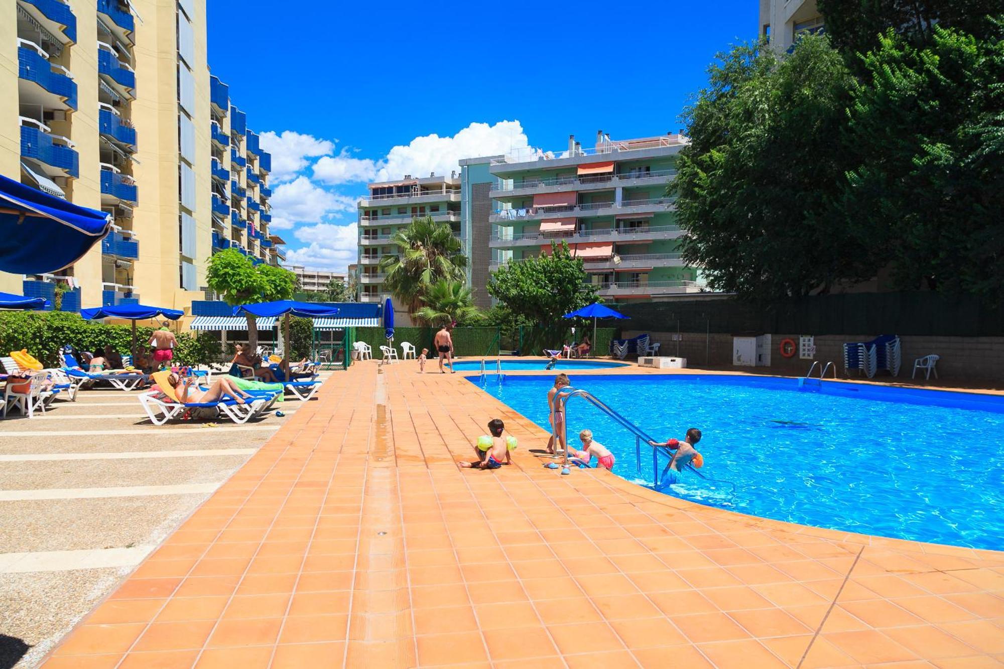 Uhc Alboran Apartments Salou Ngoại thất bức ảnh
